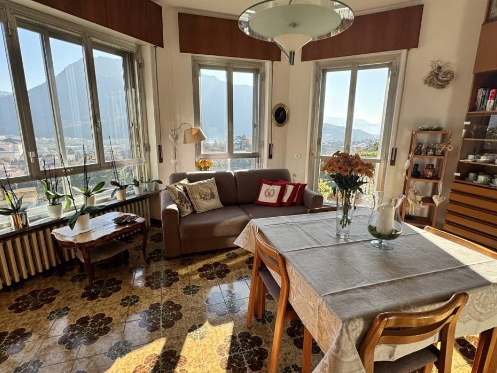 Villa a Valmadrera in Via San Carlo Borromeo - Foto 3