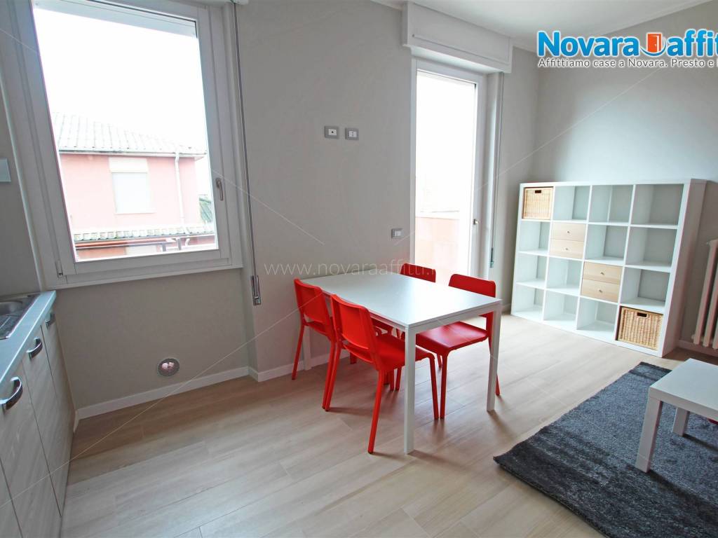 Appartamento a Novara in Via Angelo Scotti - Foto 4