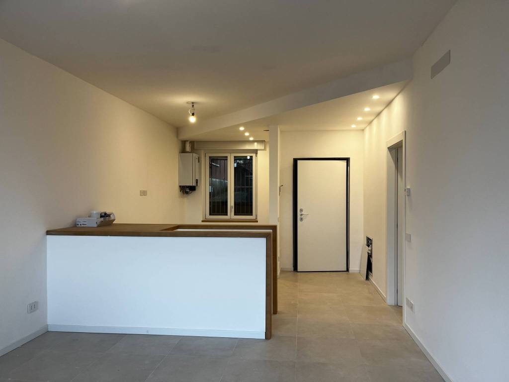 Appartamento a Como in Via per Brunate - Foto 5