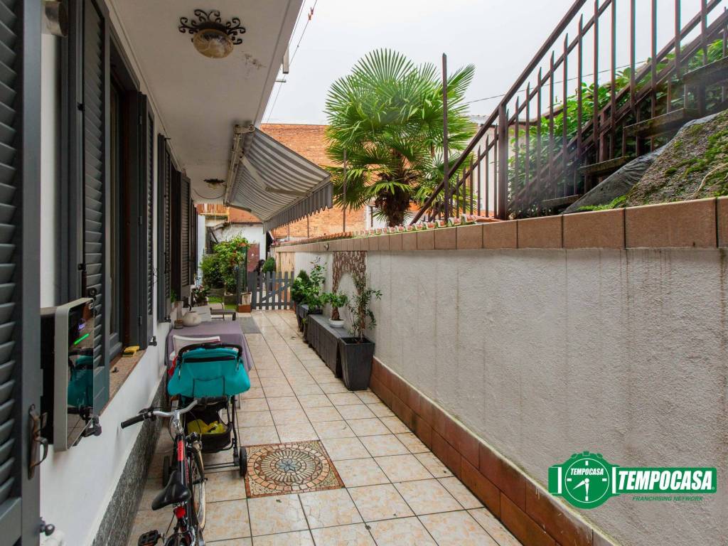 Casa indipendente a Lonate pozzolo in Via Giacomo Matteotti, 4 - Foto 3