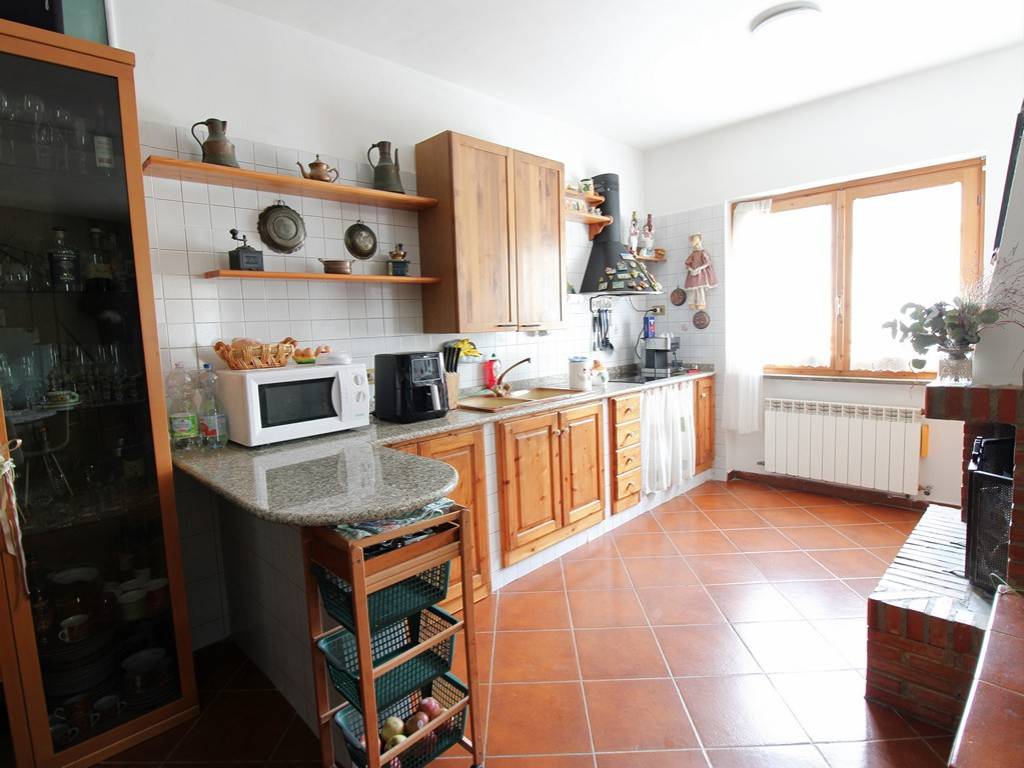 Villetta a schiera a Poggio catino in Via delle Chiuselle - Foto 2