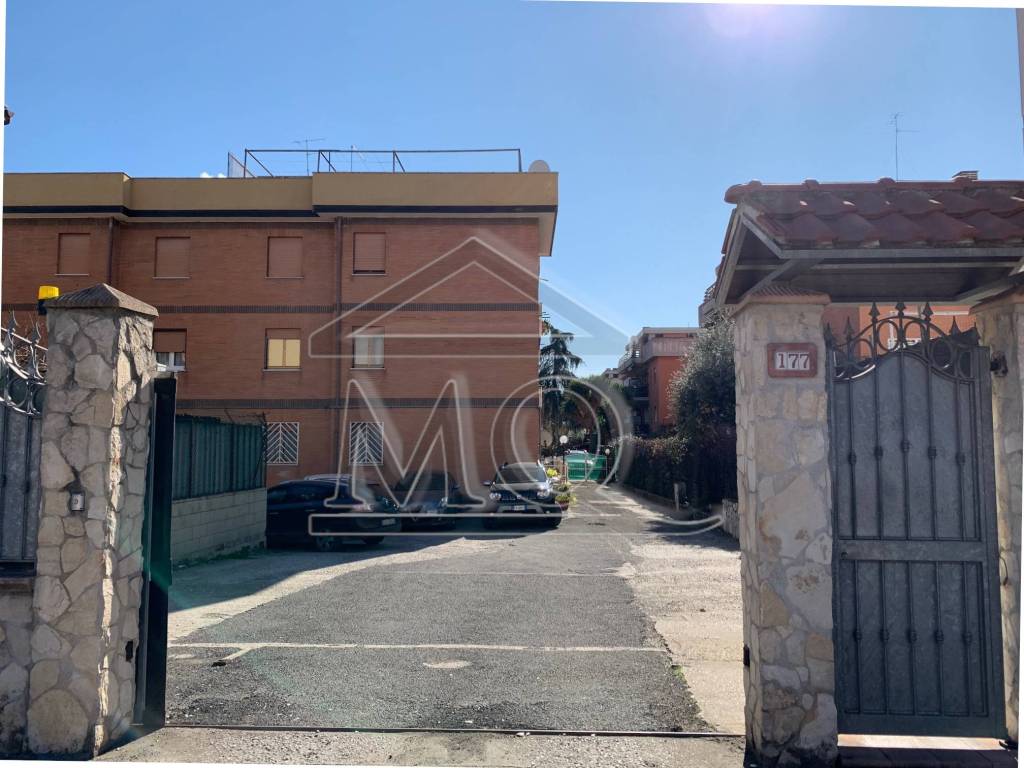 Appartamento a Tivoli in Via Nazionale Tiburtina, 177 - Foto 1