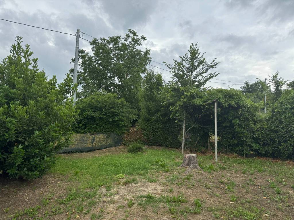 Rustico / casale a Govone in Via Crocco, 55 - Foto 3