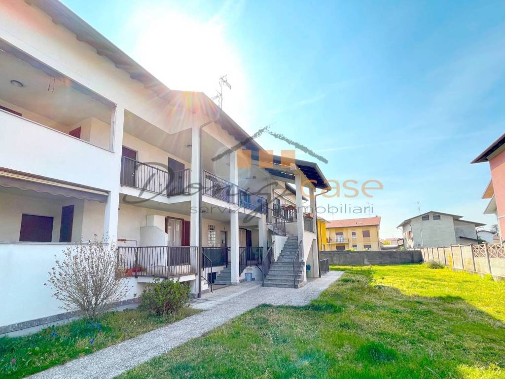 Appartamento a Gorla maggiore in Via Dalmazio Birago - Foto 3