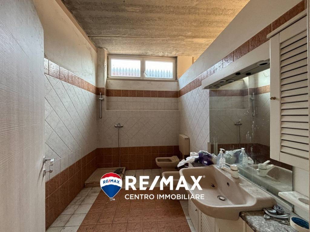 Immobile a Viggiù in Via Santa Maria Bertilla Boscardin - Foto 5