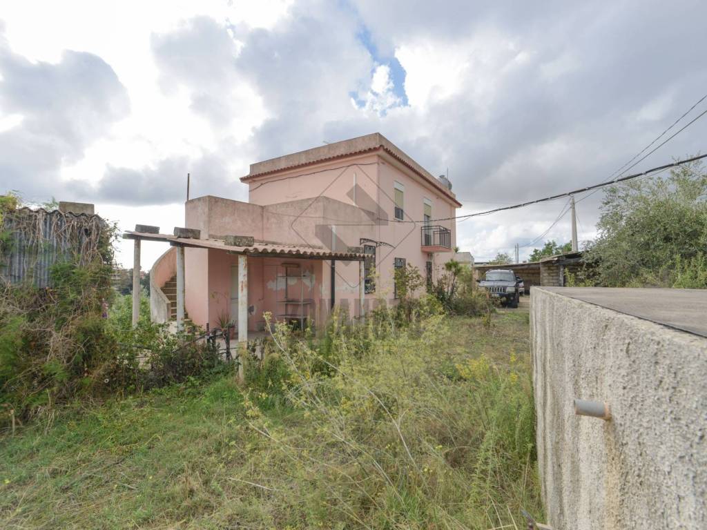 Villa a Noto in Via Salvatore Di Lorenzo, 16 - Foto 3