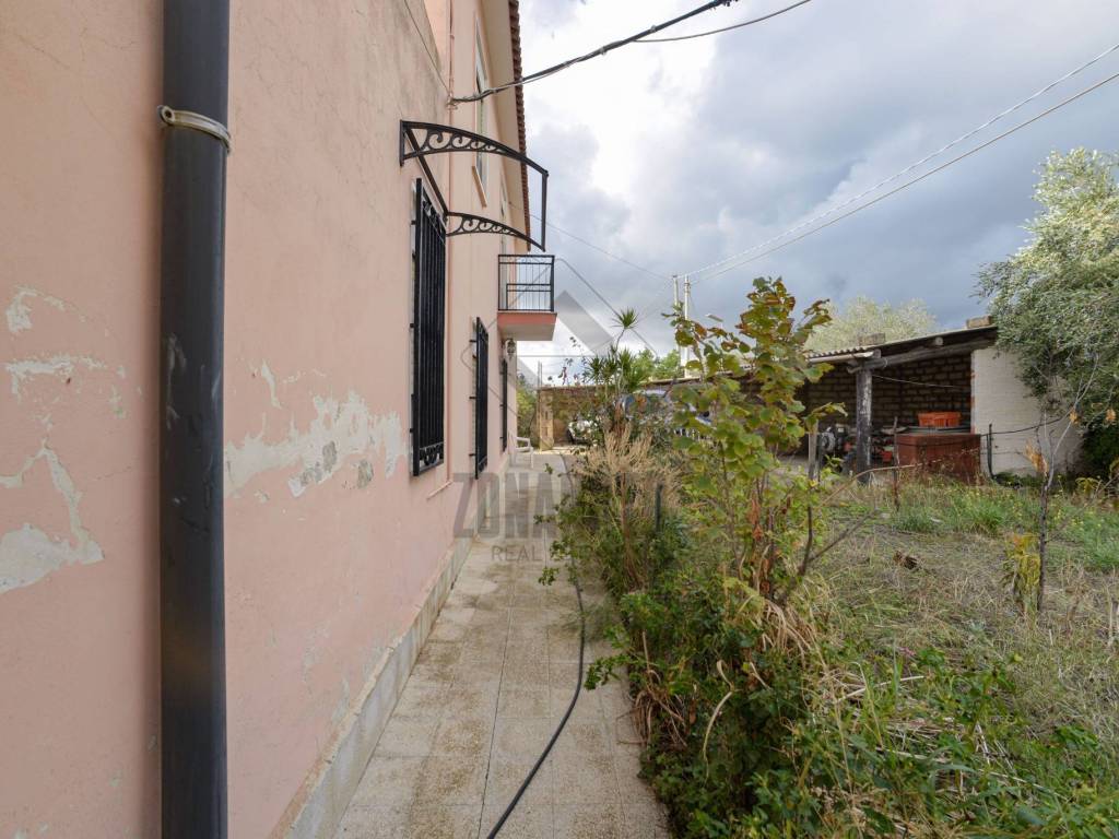 Villa a Noto in Via Salvatore Di Lorenzo, 16 - Foto 4