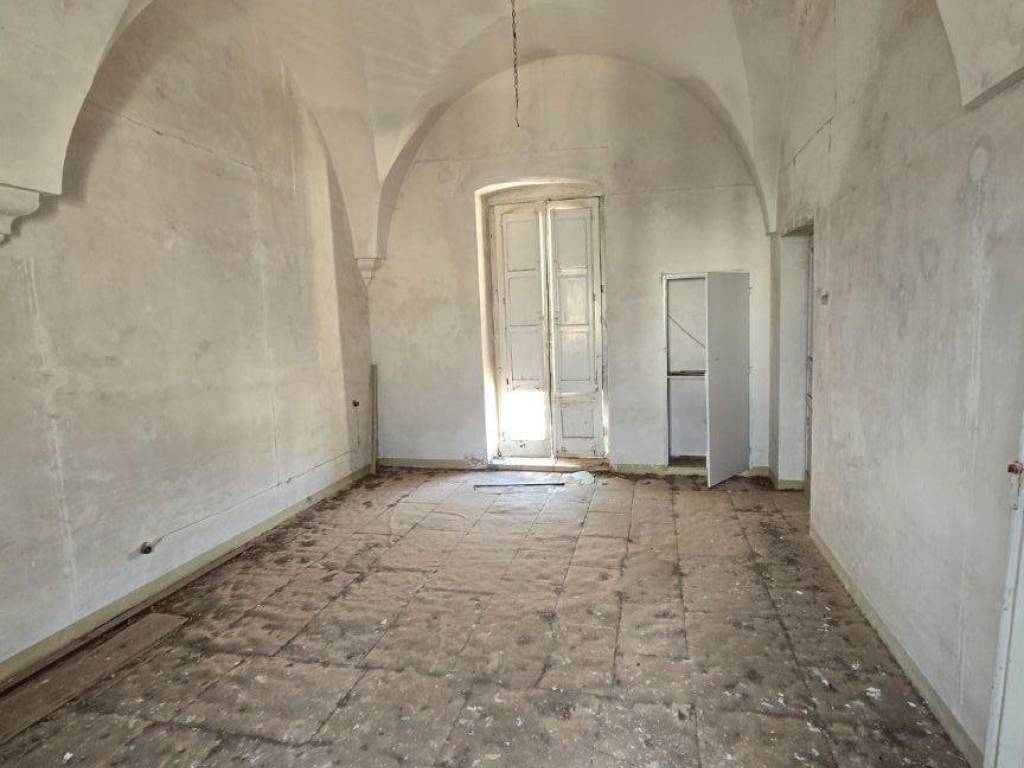 Palazzo / stabile a Ostuni in SP20 - Foto 4