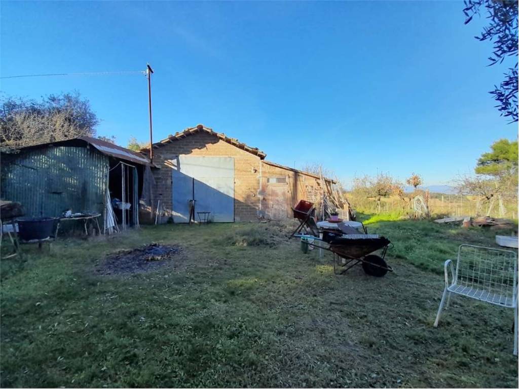 Casa indipendente a Castiglione del lago in Lopi, 204 - Foto 2