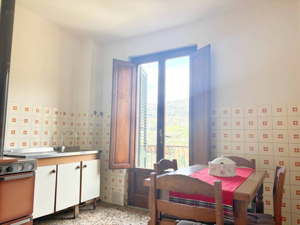 Appartamento a Borgo a mozzano in Strada Comunale Rocca Oneta - Foto 5