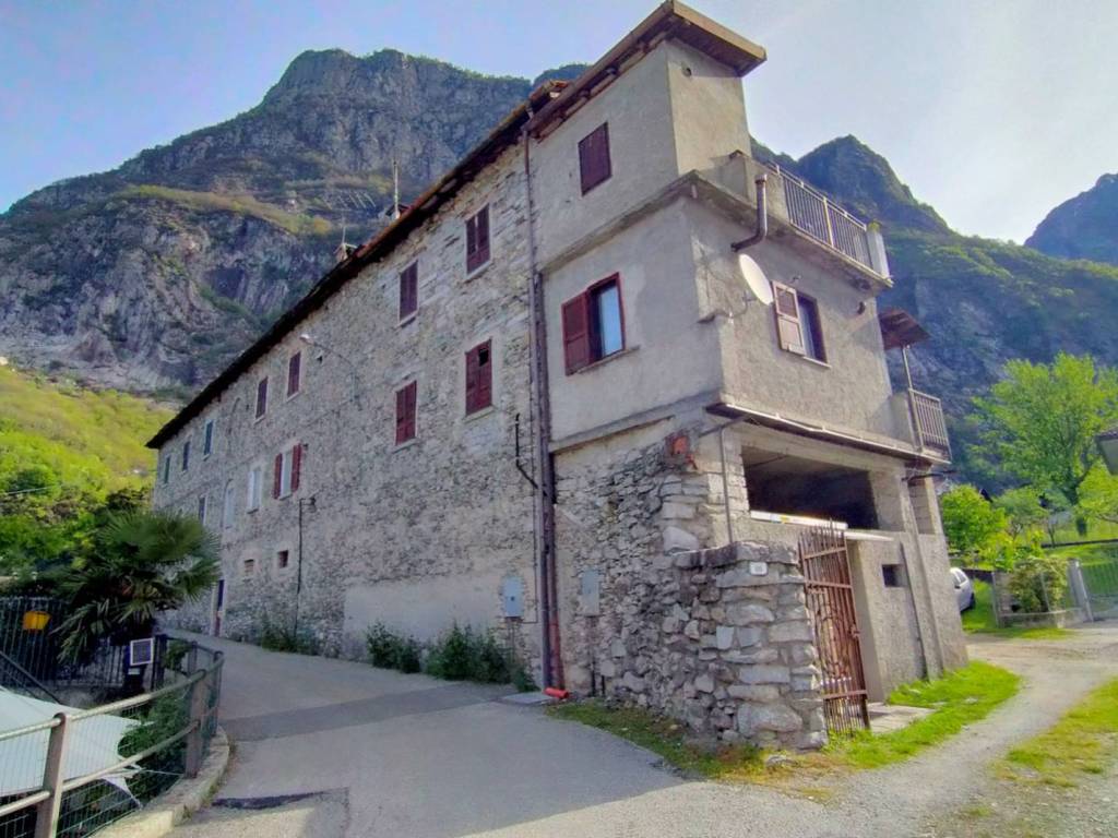 Appartamento a Novate mezzola in Via Piave - Foto 3