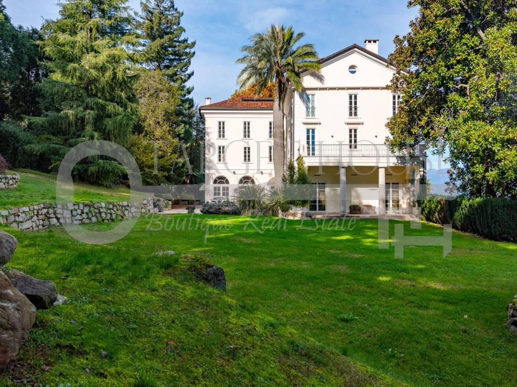Villa a Belgirate in Via Giuseppe Mazzini, 123 - Foto 4