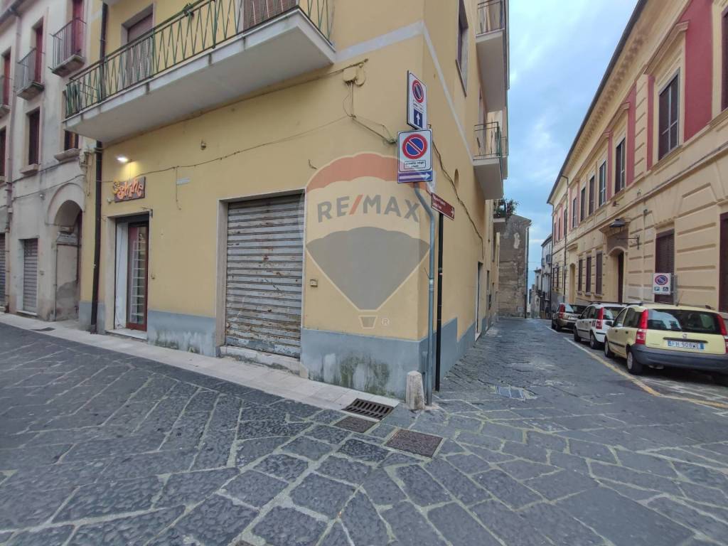 Immobile a Caiazzo in Via Aulo Attilio Caiatino - Foto 5