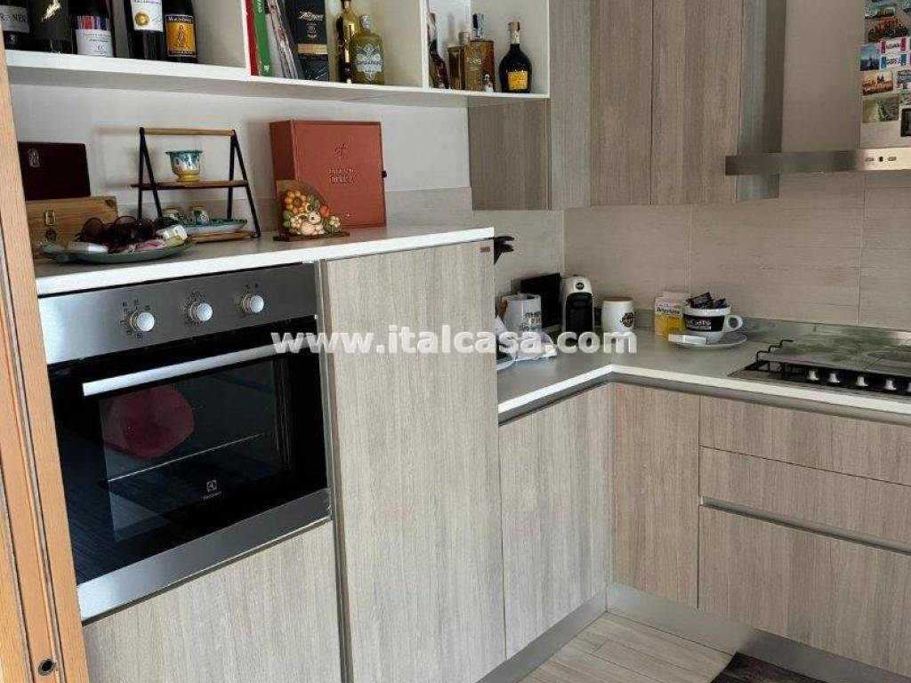 Appartamento a Crotone in via principato di monaco - Foto 3