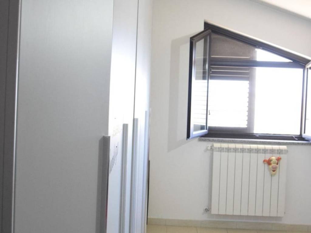 Appartamento a Siderno in Via Peppino Bugnano - Foto 4