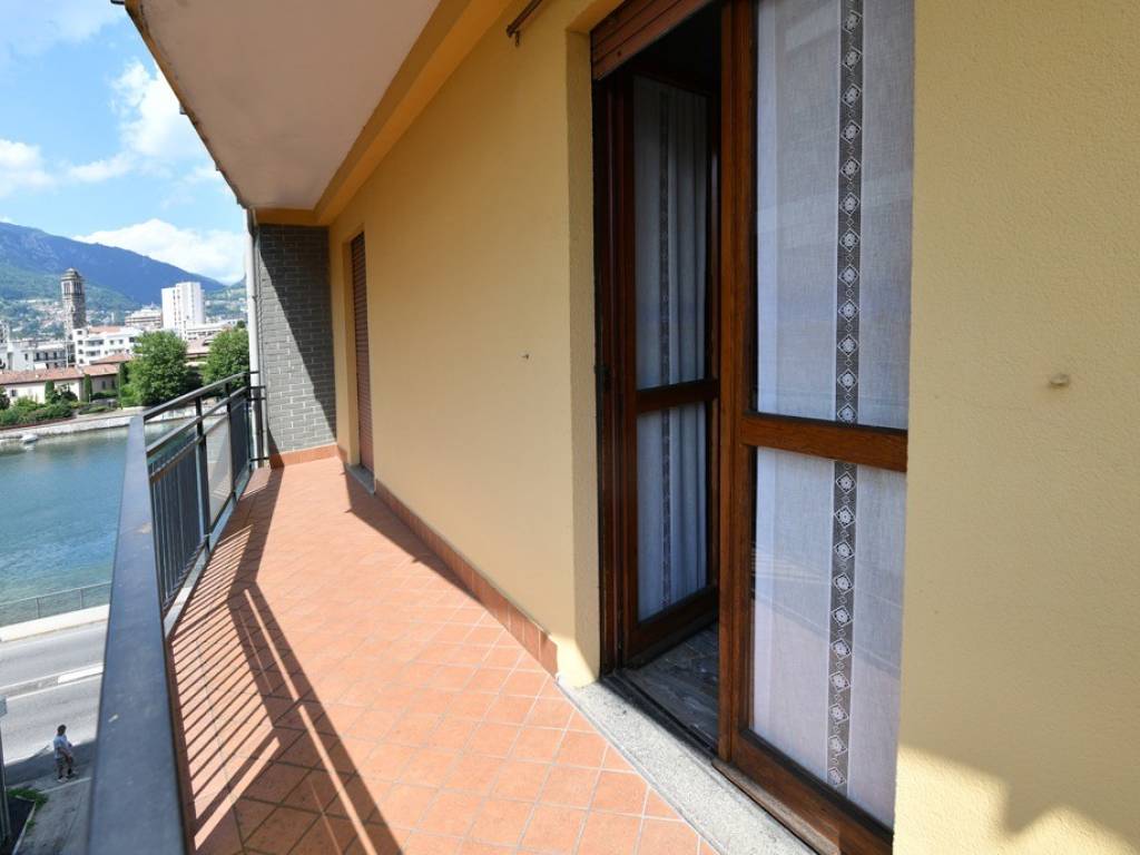 Appartamento a Malgrate in Via Roma, 44 - Foto 2