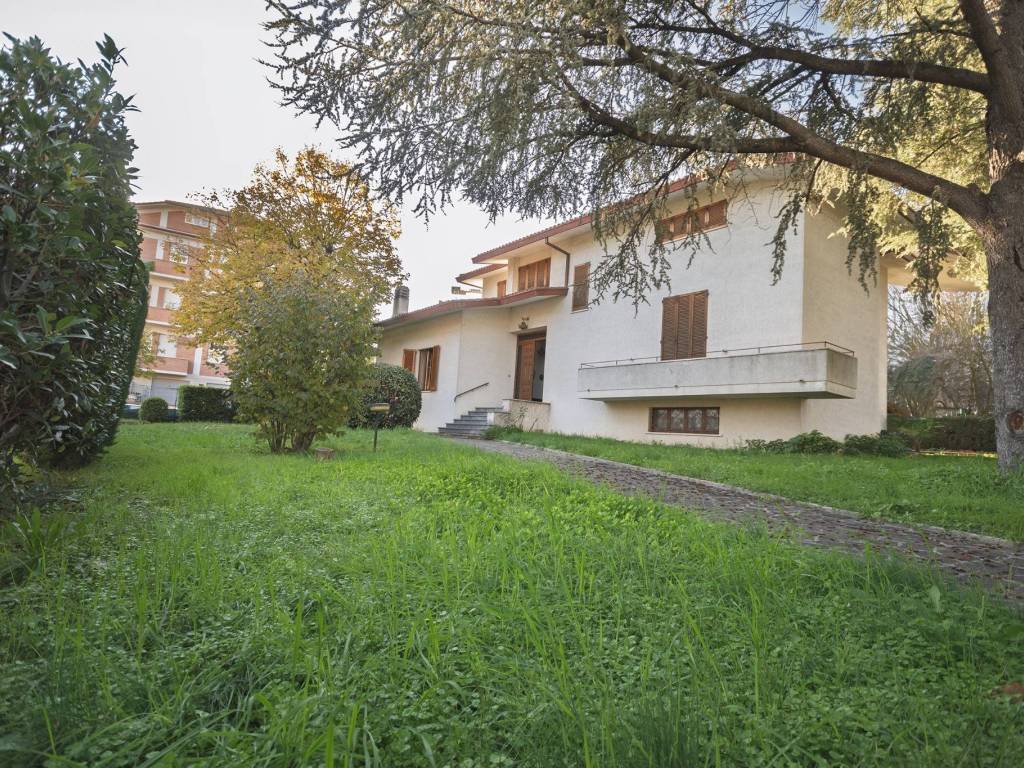 Villa a Jesi - Foto 2