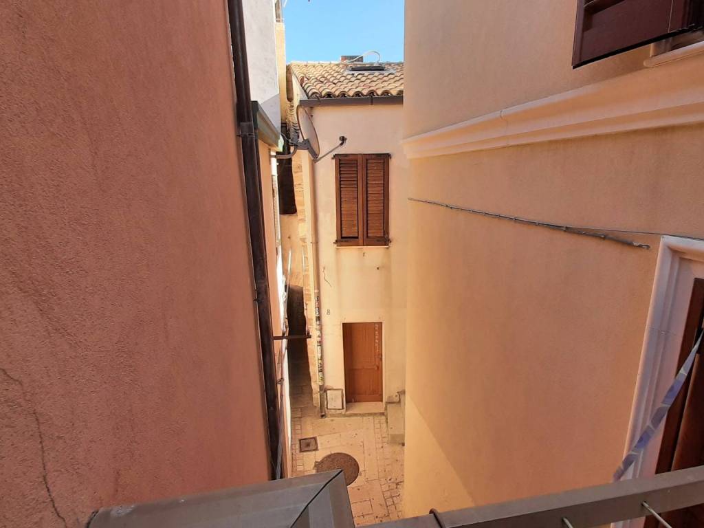 Casa indipendente a Termoli in Via Policarpo Manes, 4 - Foto 2