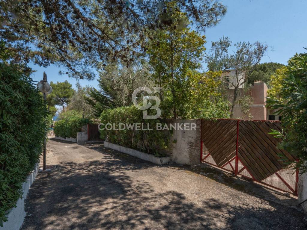 Villa a Diso in Strada Vicinale Dell'Acqua Viva - Foto 2
