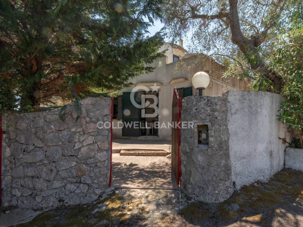 Villa a Diso in Strada Vicinale Dell'Acqua Viva - Foto 3