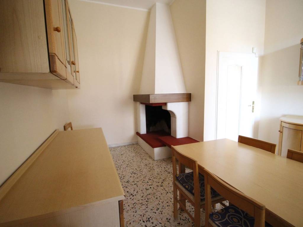 Casa indipendente a Manduria in Via Casaburi, 72 - Foto 3