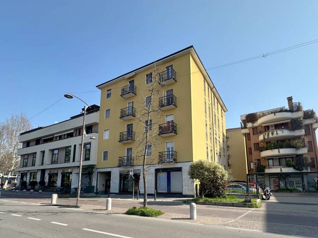 Appartamento a Cernusco sul naviglio in Viale Assunta, 25 - Foto 1