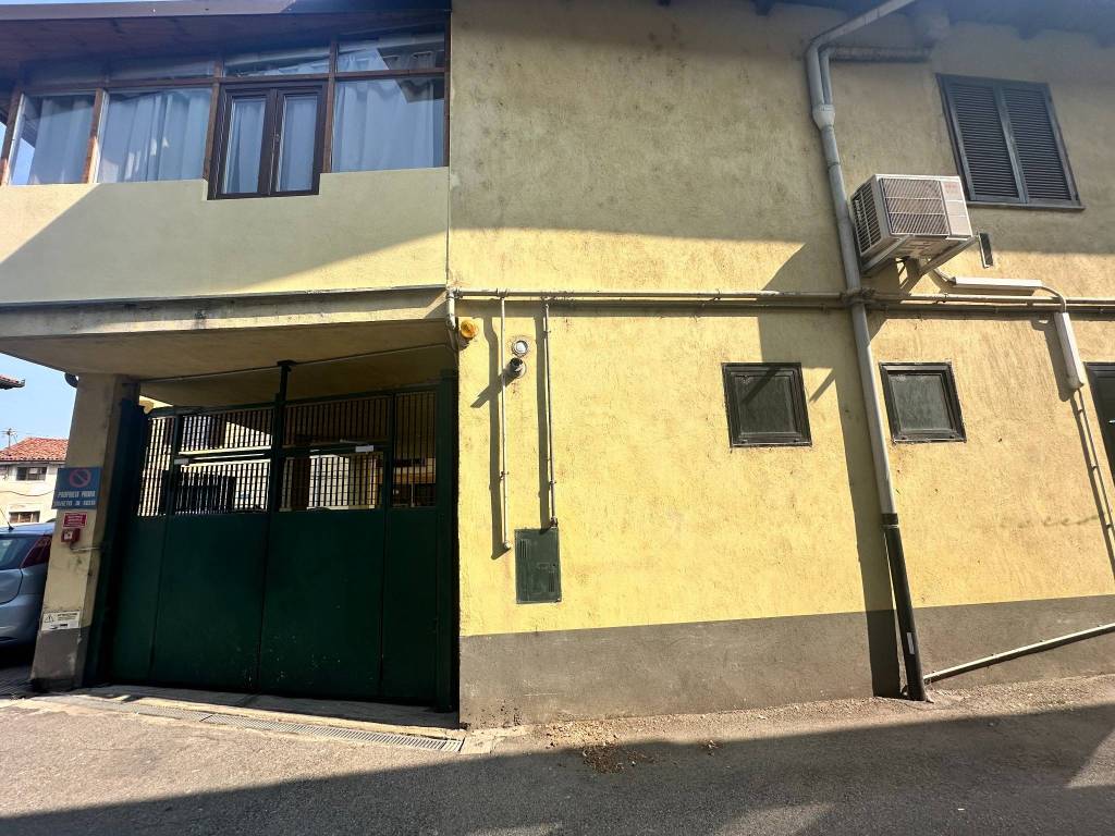 Box / garage a Caramagna piemonte in Vicolo del Teatro, 1 - Foto 4