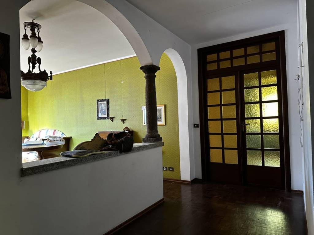 Appartamento a Varallo in Via Gian Giacomo Massarotti, 24 - Foto 2