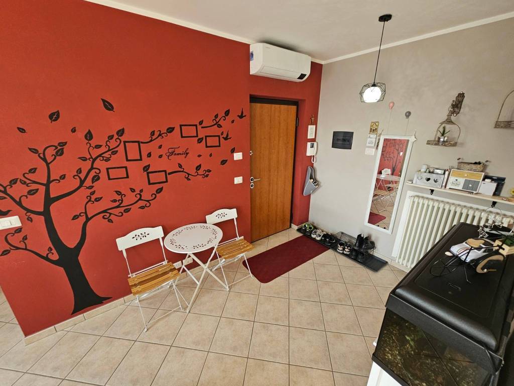 Appartamento a Asti in VIA FRATELLI GIUNTELLI, 19 - Foto 4