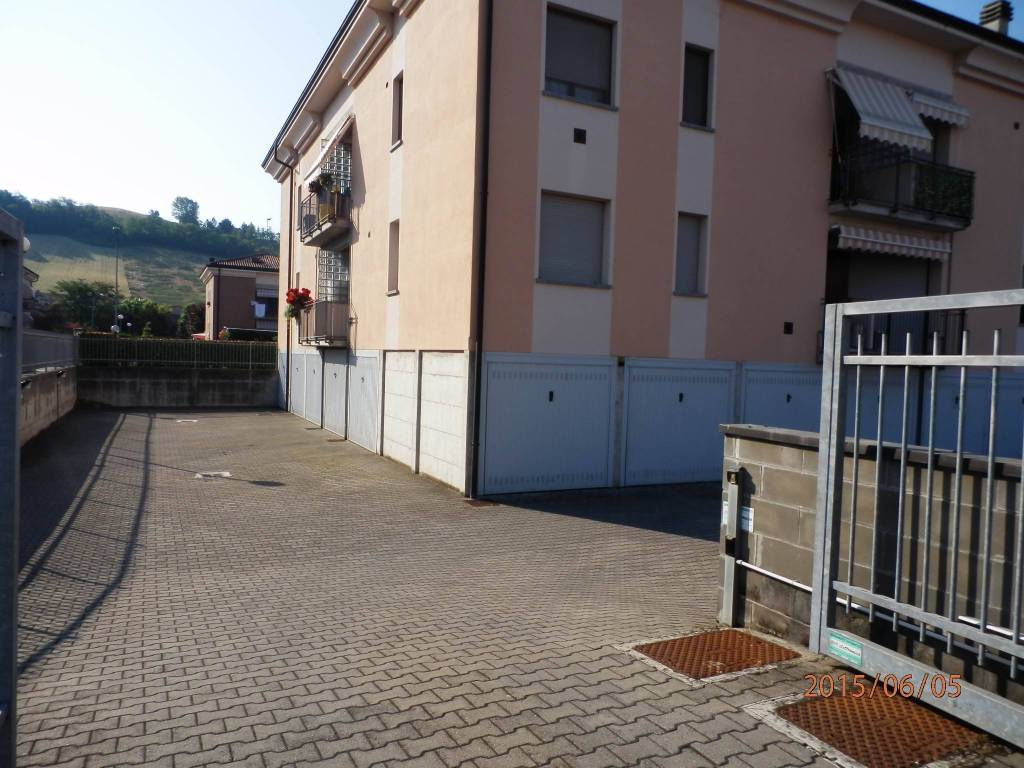 Box / garage a Collecchio in Via Guido Bonnati - Foto 3