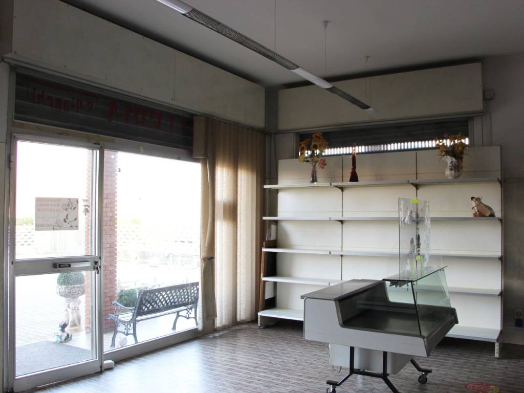 Immobile a Borghetto lodigiano in Via Fratelli John e Robert Kennedy, 49 - Foto 3