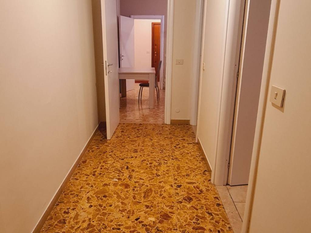 Appartamento a Piacenza in Via Felice Frasi - Foto 4