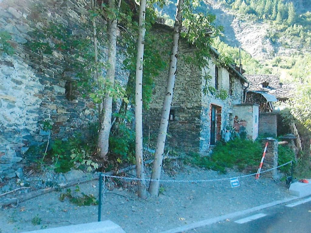 Rustico / casale a Rhemes-saint-georges in Hameau Frassiney, 9 - Foto 3
