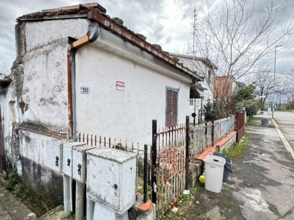 Rustico / casale a Frosinone in Via Tomaso Albinoni - Foto 4