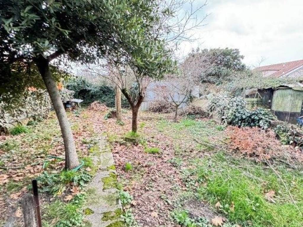 Rustico / casale a Frosinone in Via Tomaso Albinoni - Foto 5