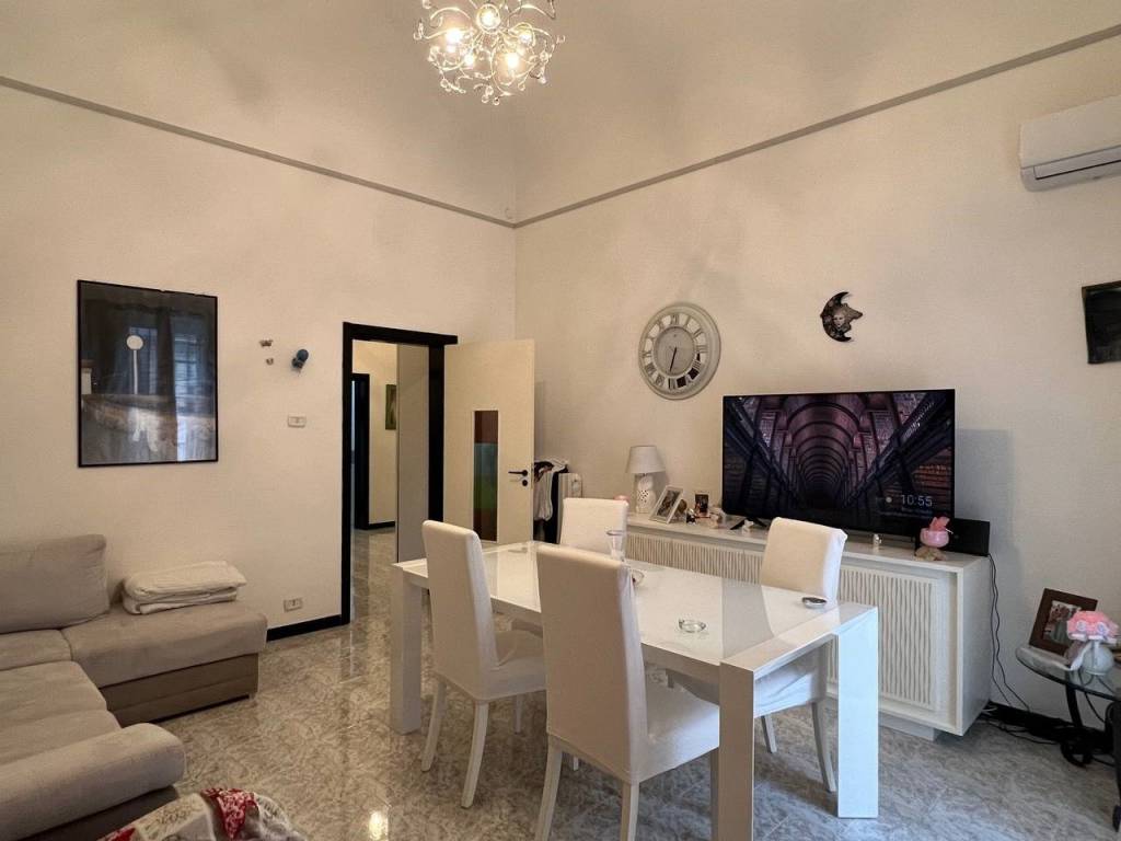Appartamento a Taranto in Via Regina Elena, 129 - Foto 3