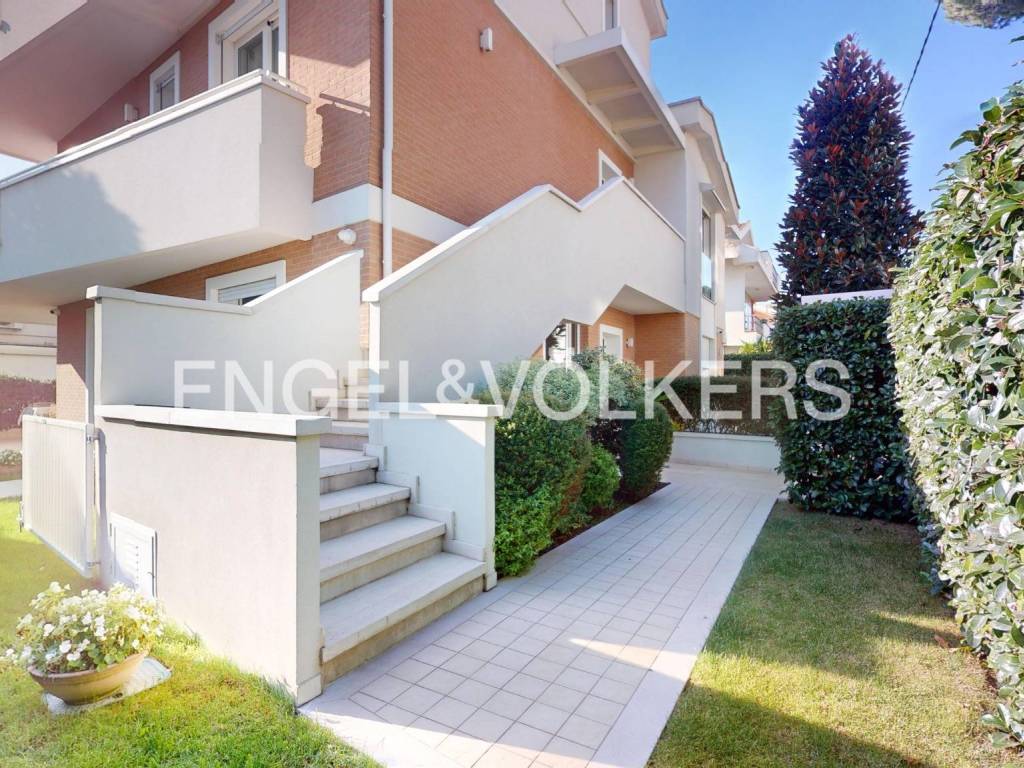 Villa a Riccione in Viale Anacapri, 9 - Foto 5