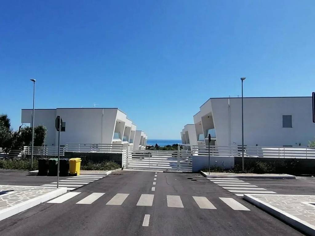 Villa a Vasto in Via del Porto, 59 - Foto 1