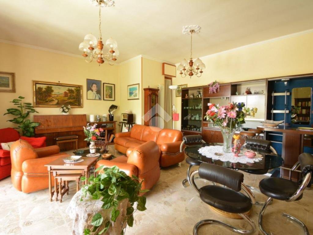Villa a Busnago in Via Piave, 54 - Foto 3