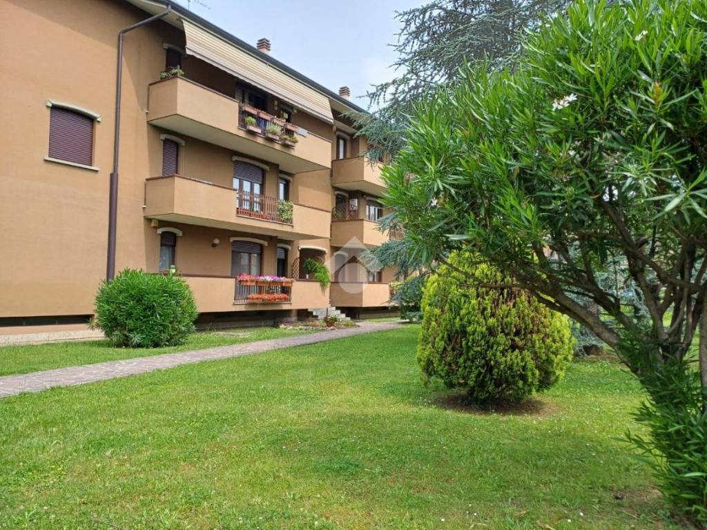 Appartamento a Verderio in Via Principale - Foto 2