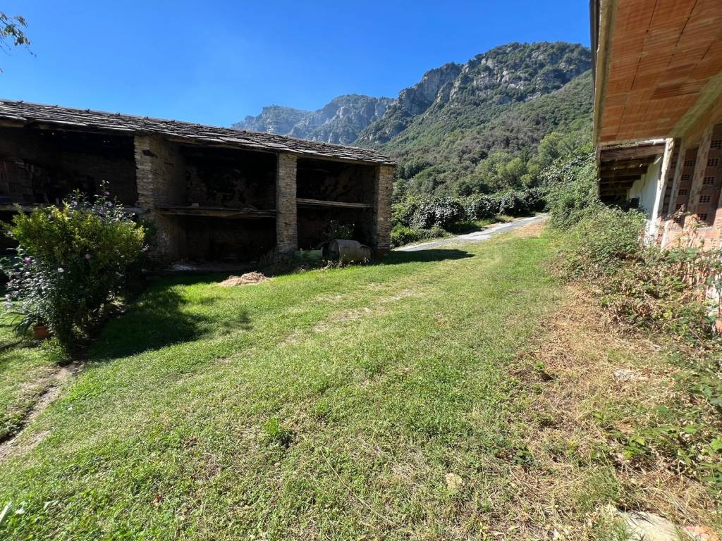 Casa indipendente a Envie in Via Comba Marasso, 12 - Foto 3