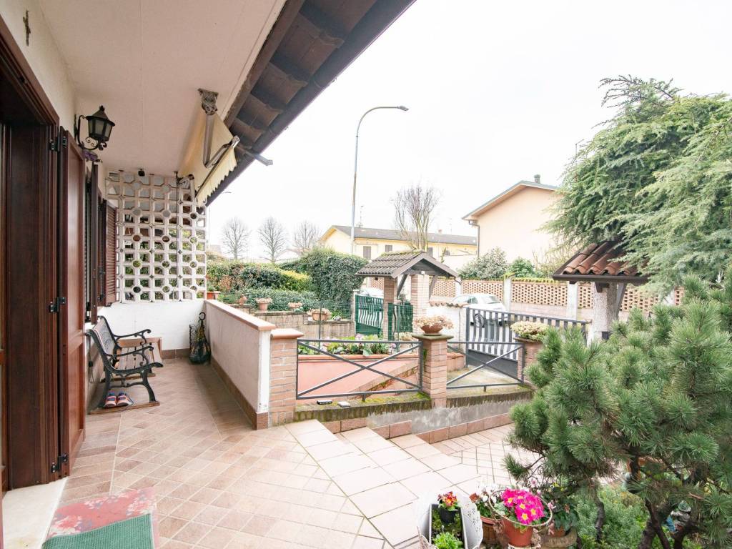 Villa a Cervignano d'adda in Via Don Pietro Lazzarini, 8 - Foto 5