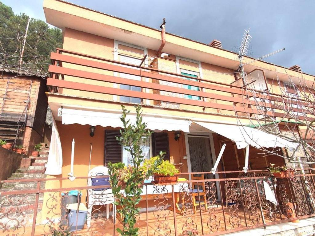 Villetta a schiera a Serrone in Via dell'Arnaro - Foto 3