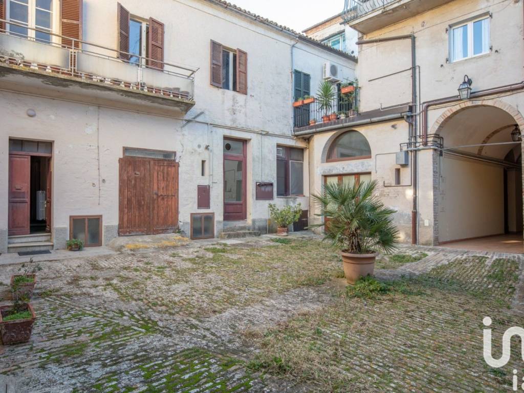 Appartamento a Recanati in Via Giovanni Falleroni, 82 - Foto 2