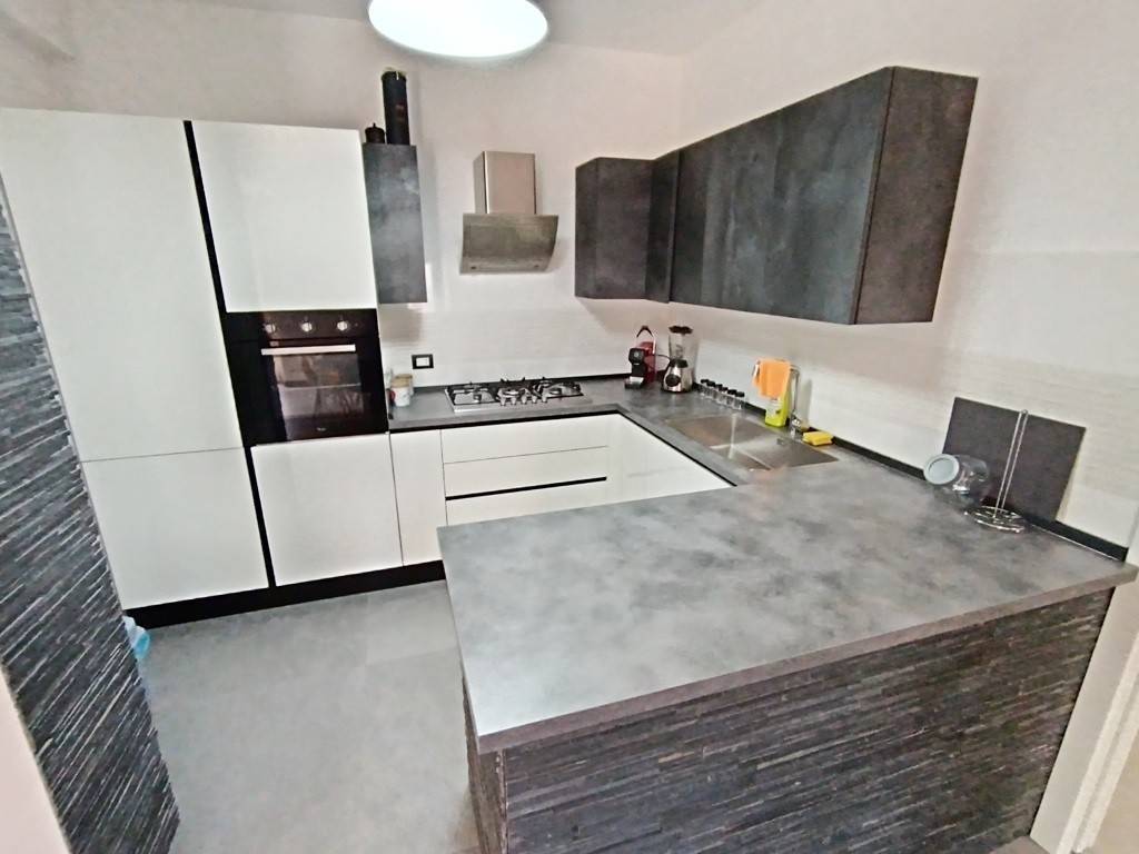 Appartamento a Avezzano in Via Irma Giovine Amiconi - Foto 4