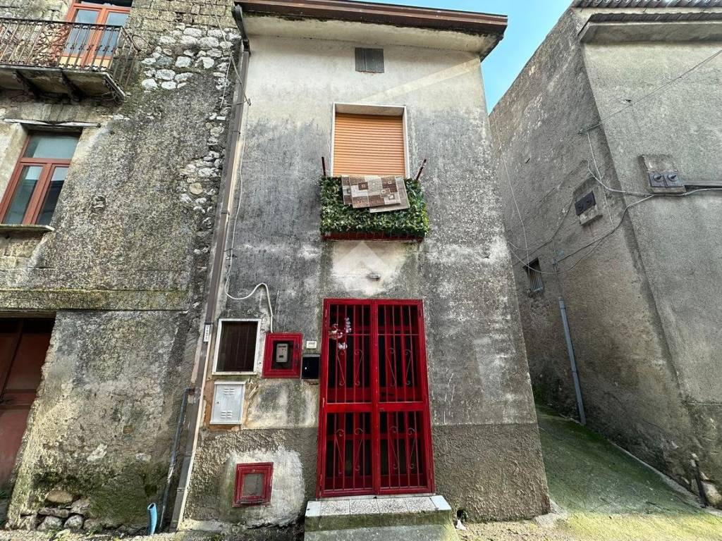 Casa indipendente a Montesarchio in Via Carrara, 21 - Foto 3