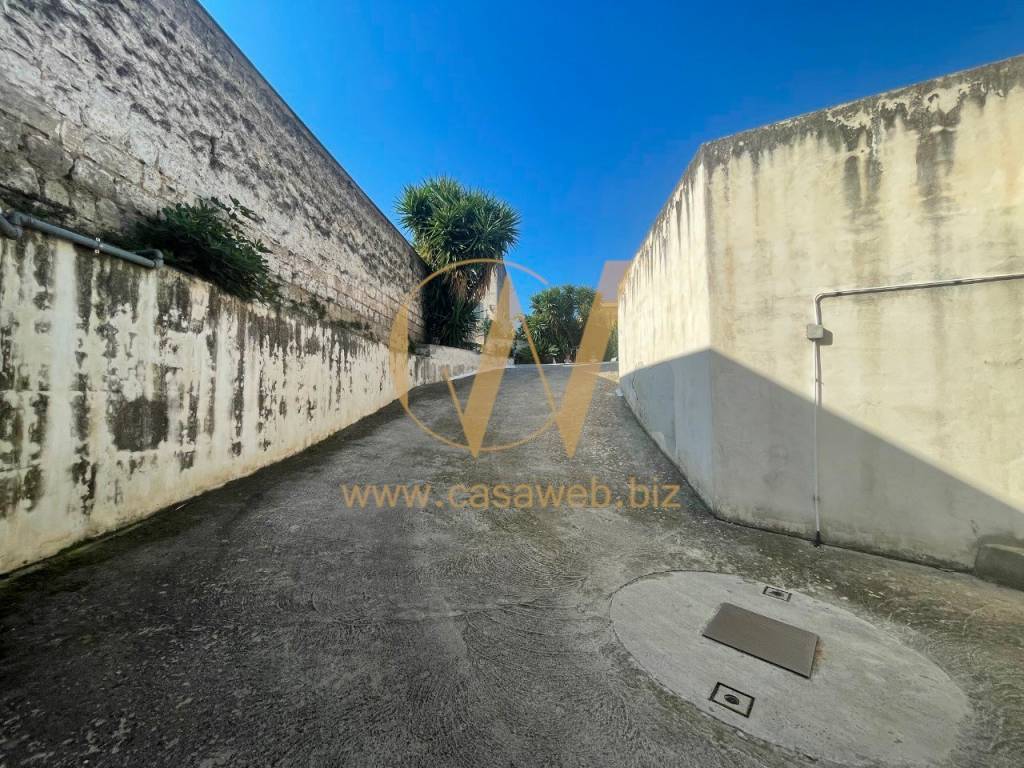 Box / garage a Casagiove in VIALE TRIESTE, 15 - Foto 5