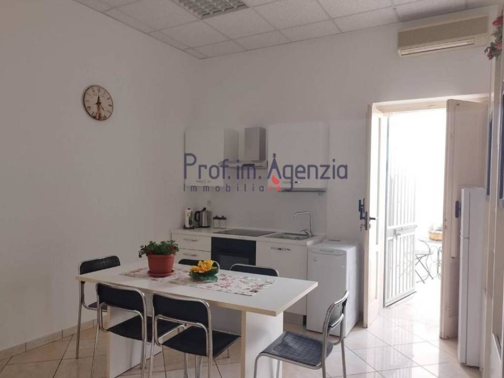 Appartamento a Carovigno in Via Bari - Foto 2