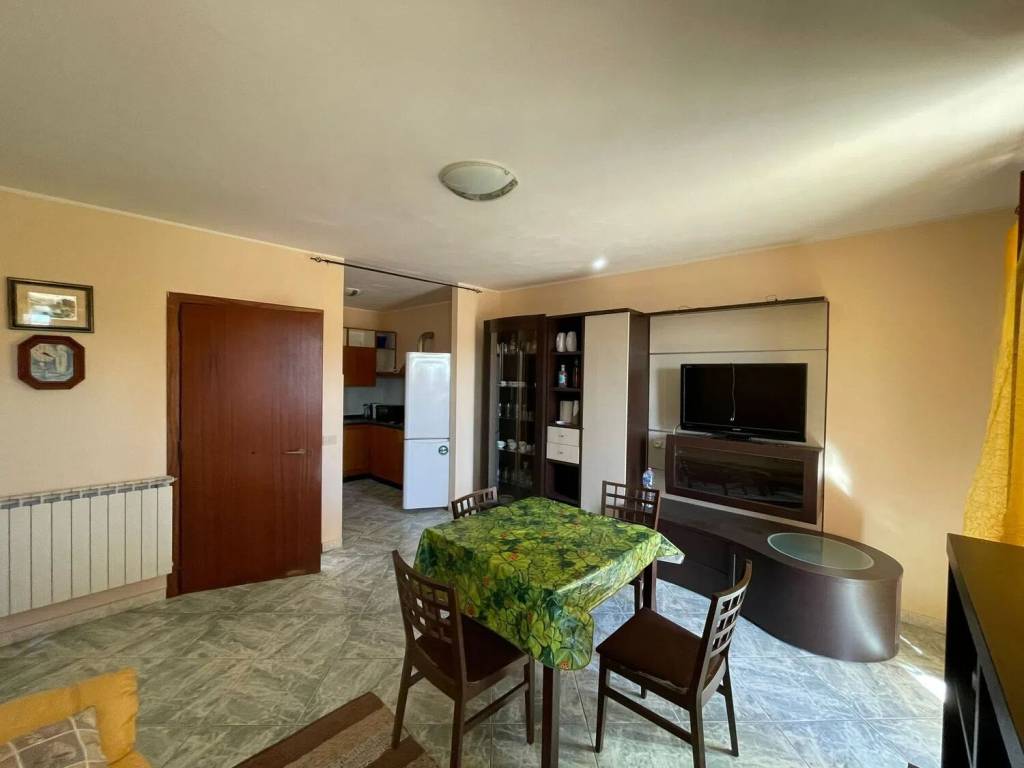 Appartamento a Fondi in Via Virgilio - Foto 2