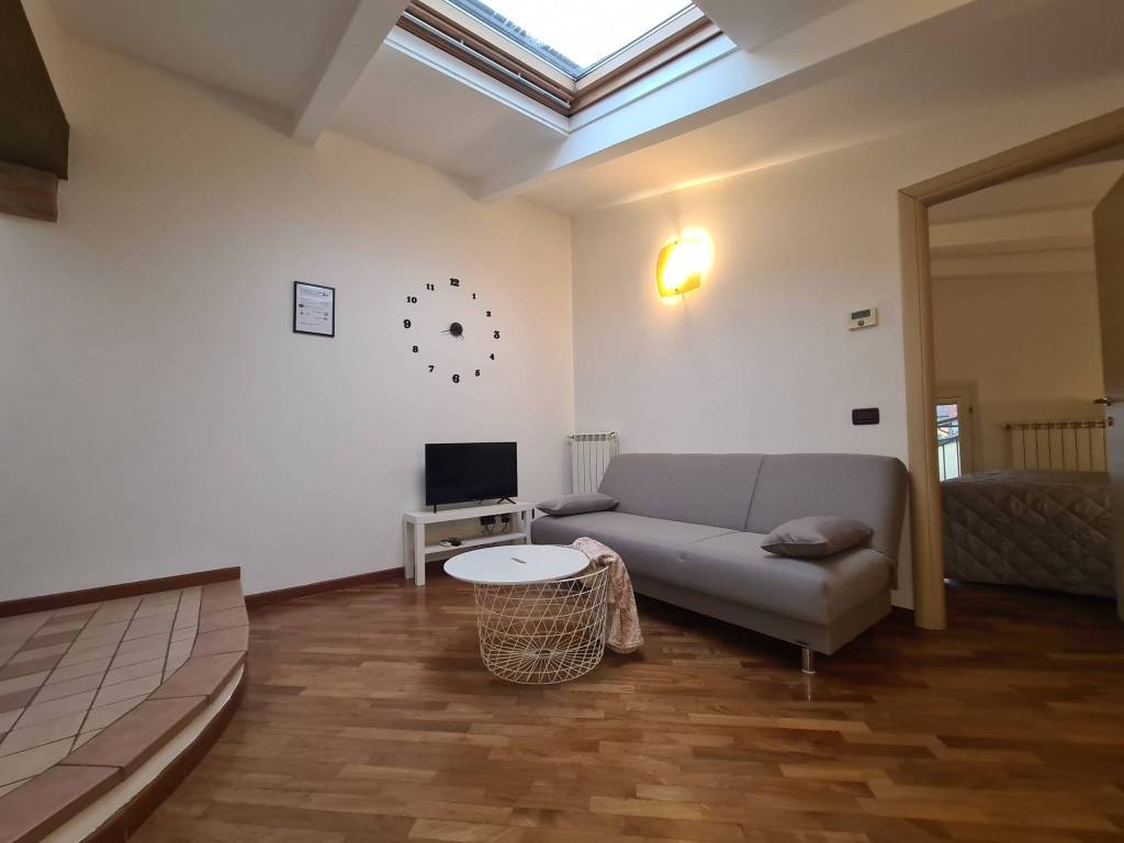 Attico / mansarda a Cremona in Via Caduti del Borgo - Foto 4